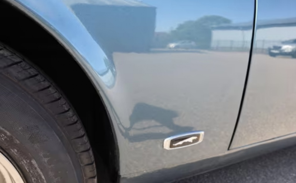 Jaguar Xj