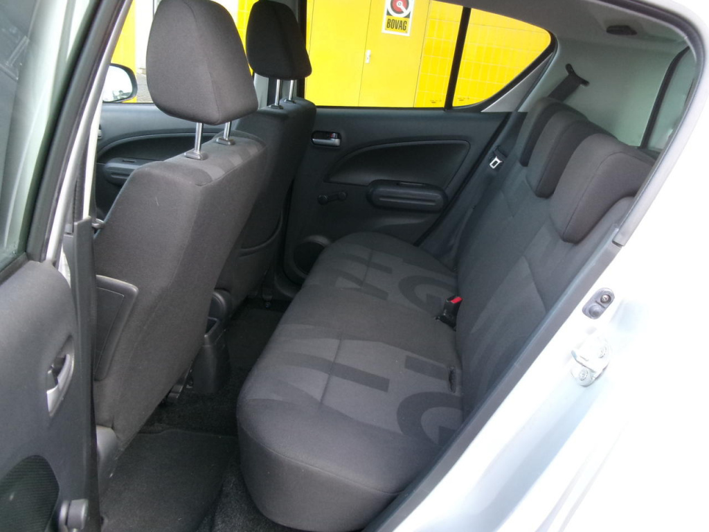 Opel Agila