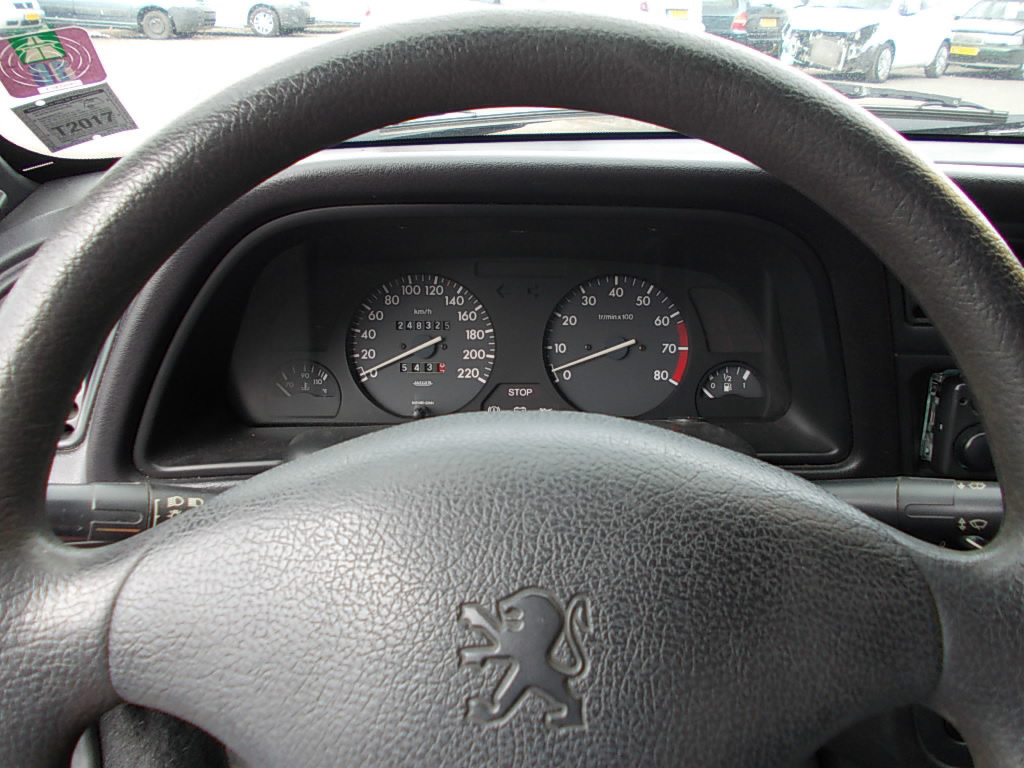 Peugeot 306
