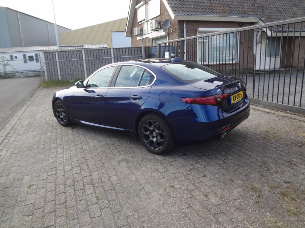 Alfa Romeo Giulia