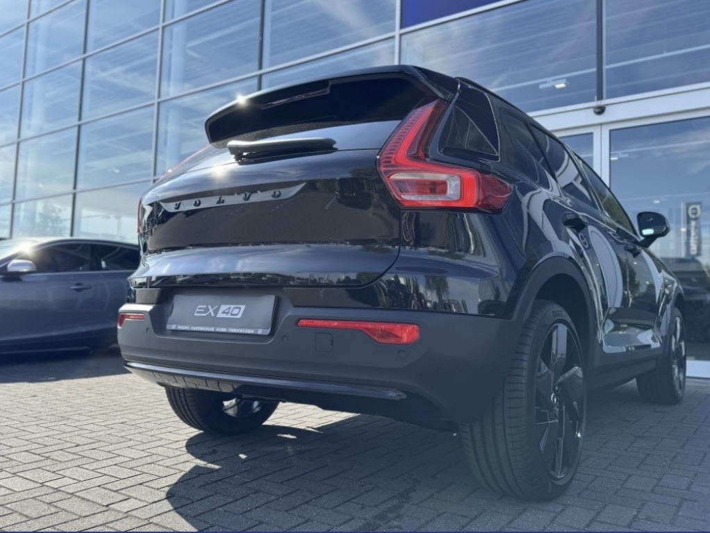 Volvo Ex40
