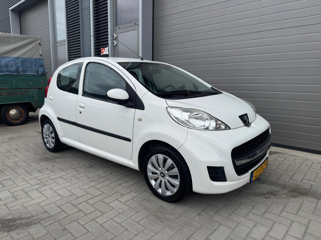 Peugeot 107