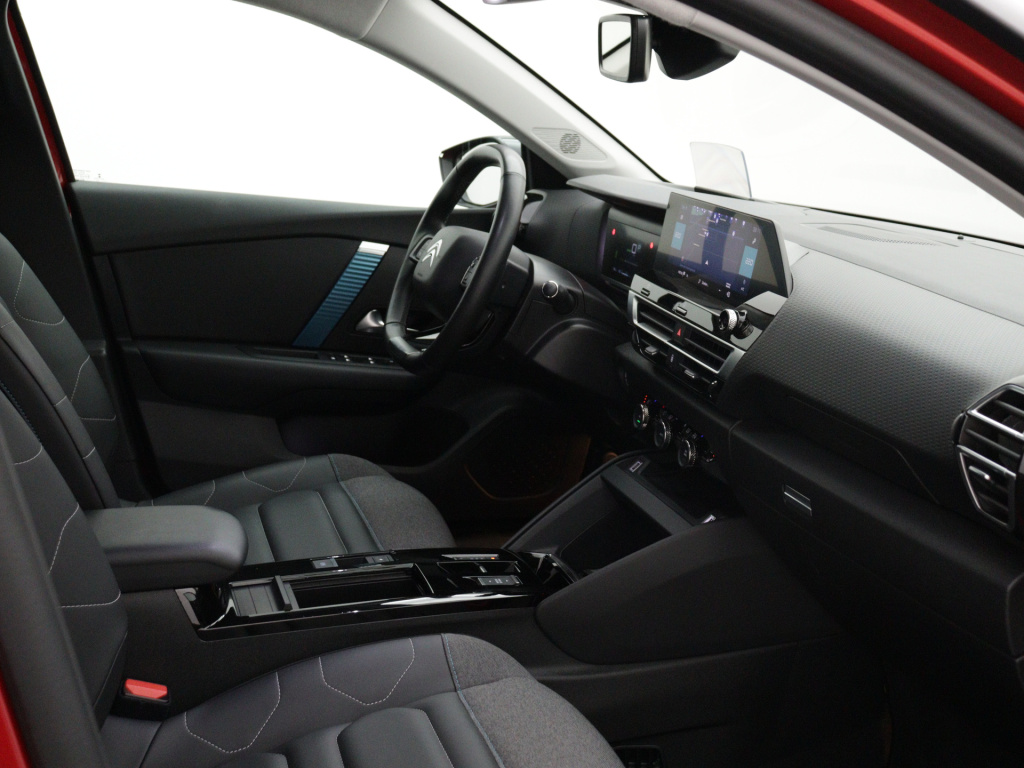 Citroen Ë-c4