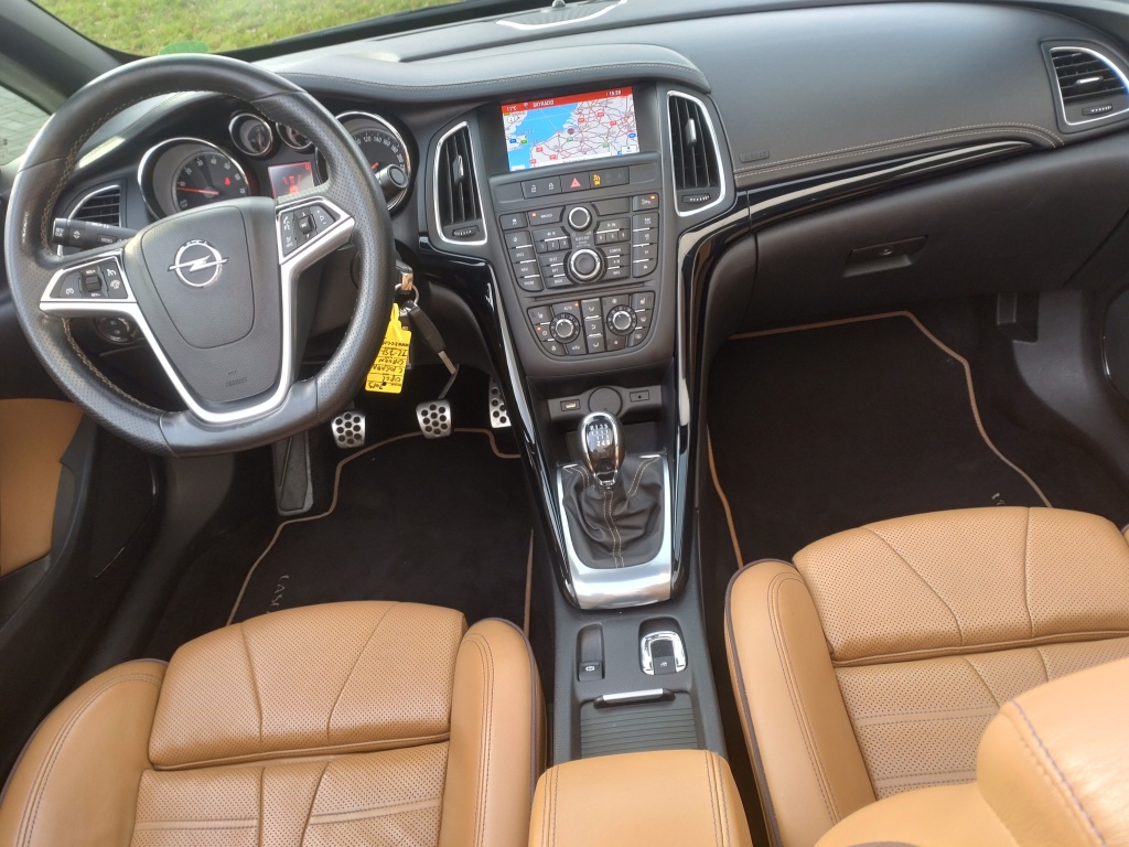 Opel Cascada