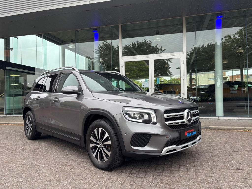 Mercedes-Benz Glb