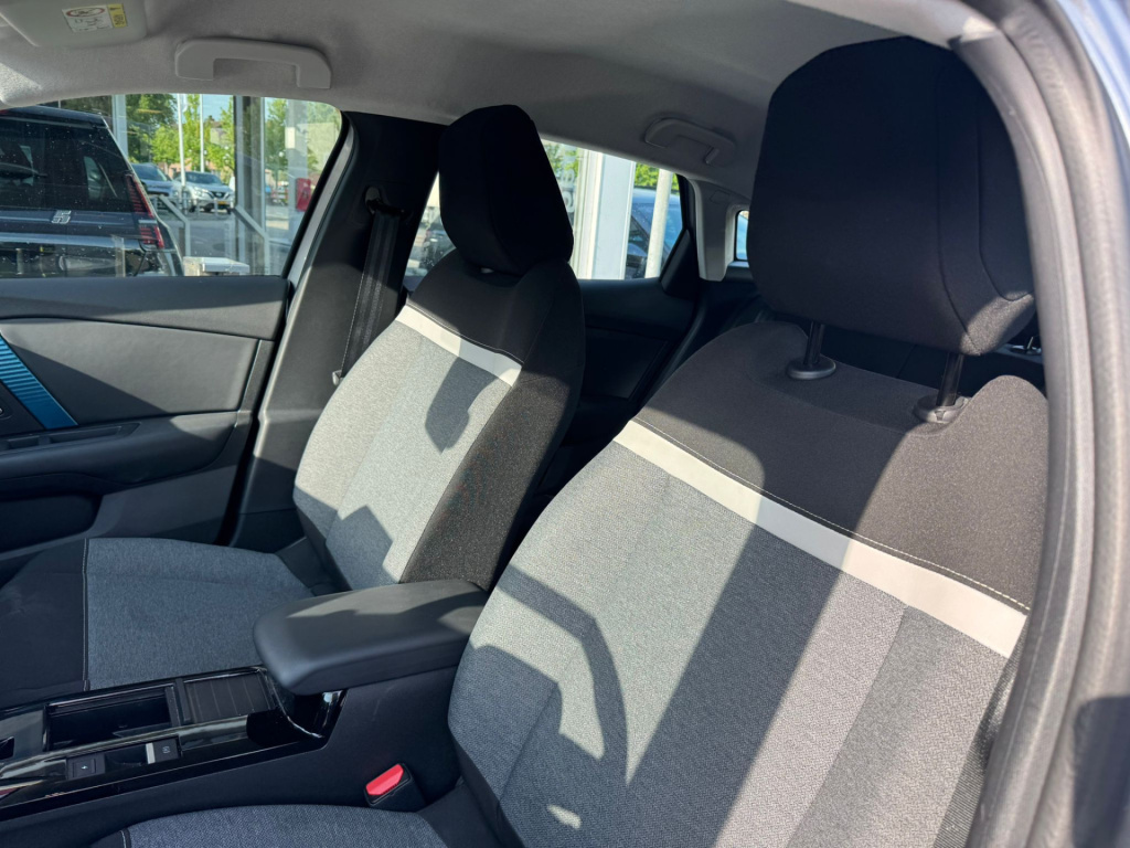 Citroen Ë-c4