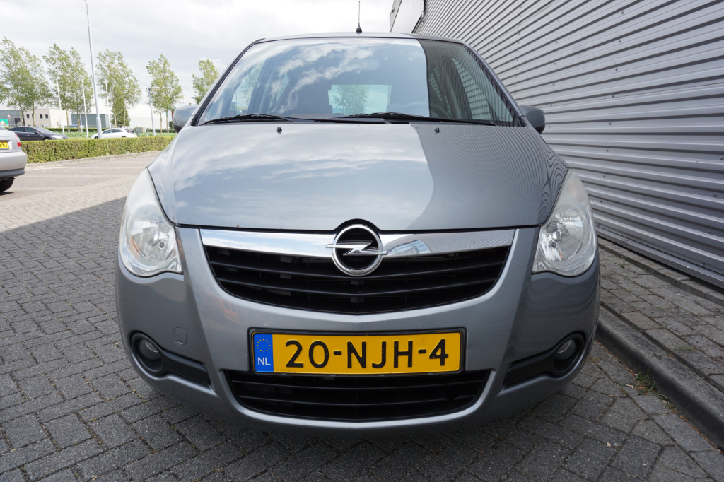 Opel Agila