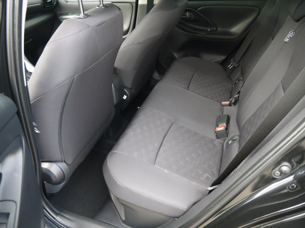 Mazda 2 Hybrid