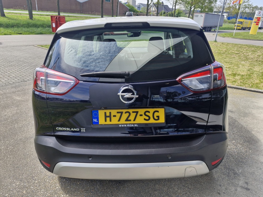 Opel Crossland X
