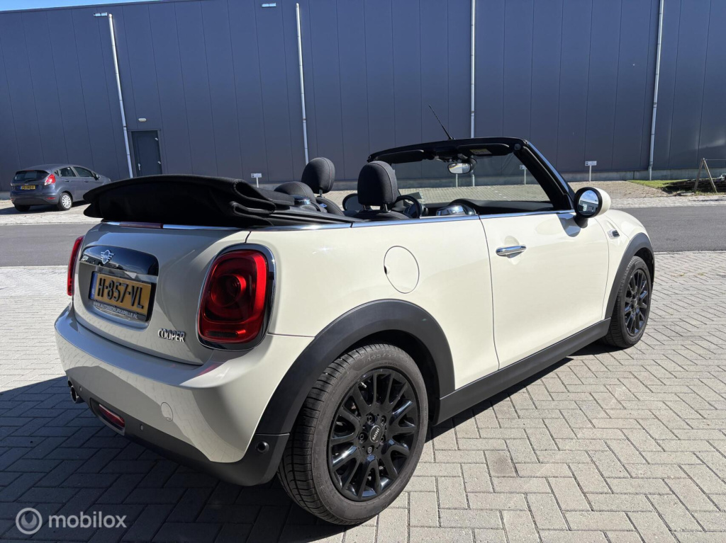Mini Cooper Cabrio