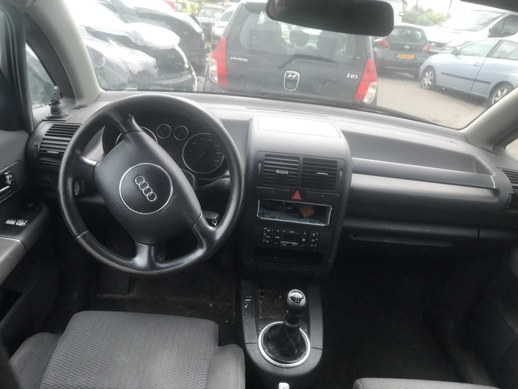 Audi A2