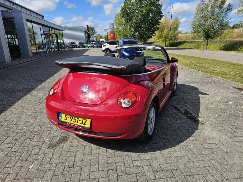 Volkswagen New Beetle