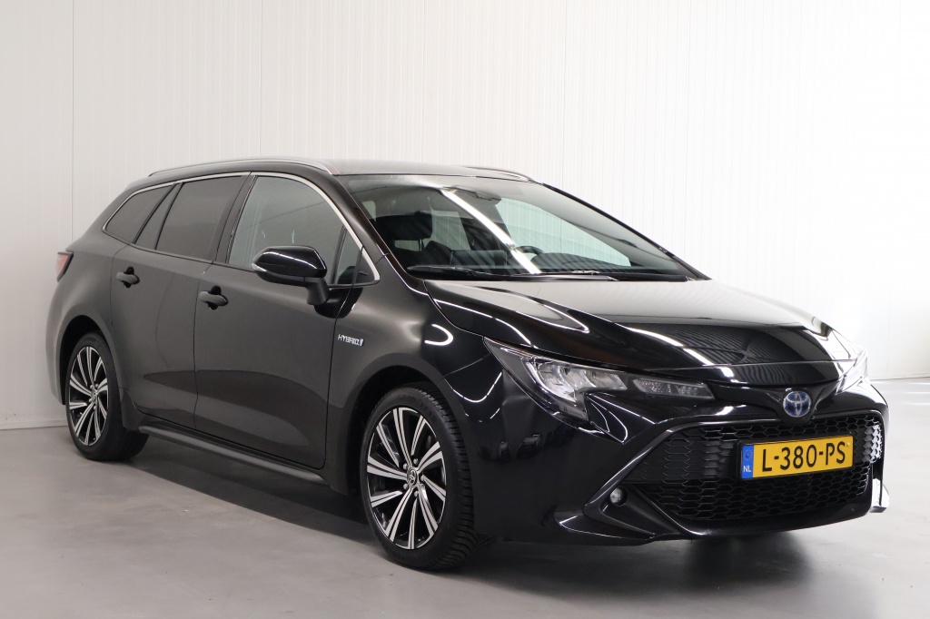 Toyota Corolla Touring Sports