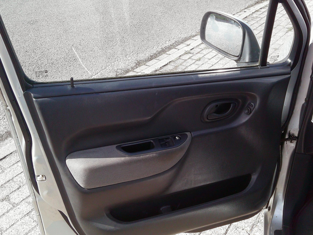 Opel Agila