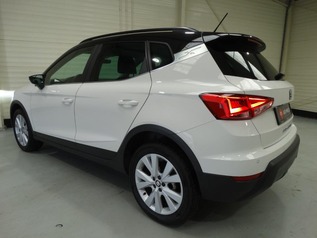 Seat Arona