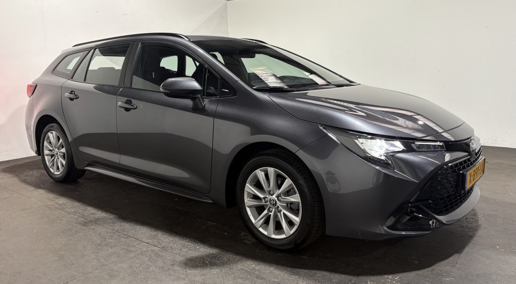 Toyota Corolla Touring Sports