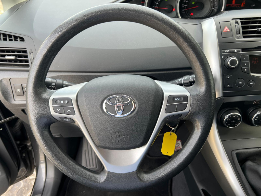 Toyota Corolla Verso