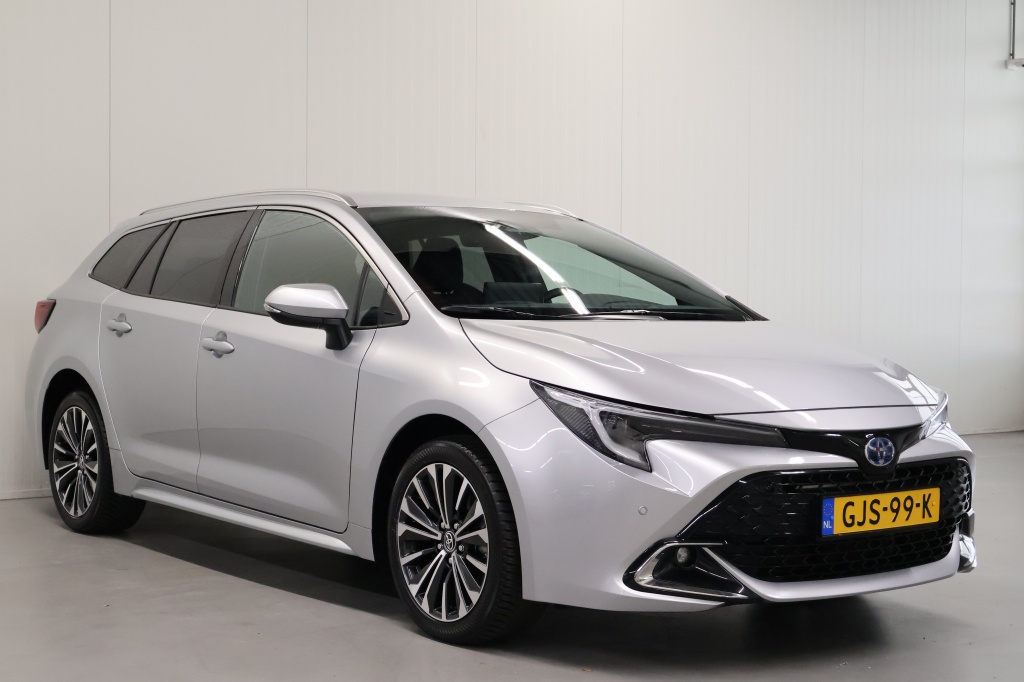 Toyota Corolla Touring Sports