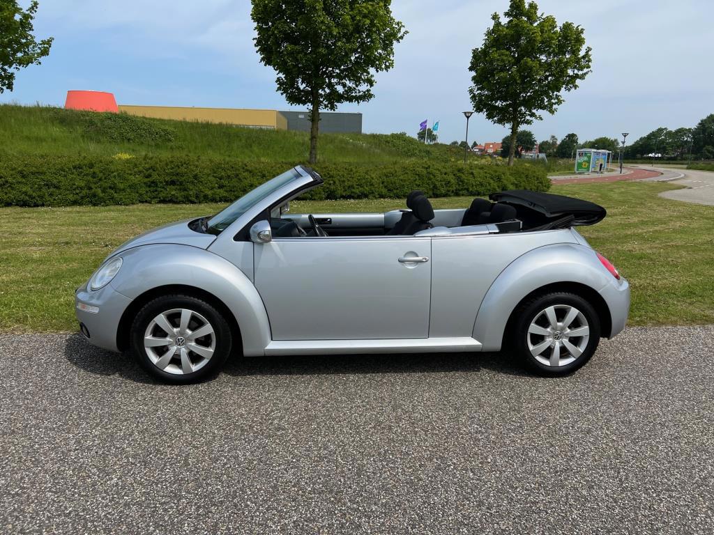 Volkswagen New Beetle