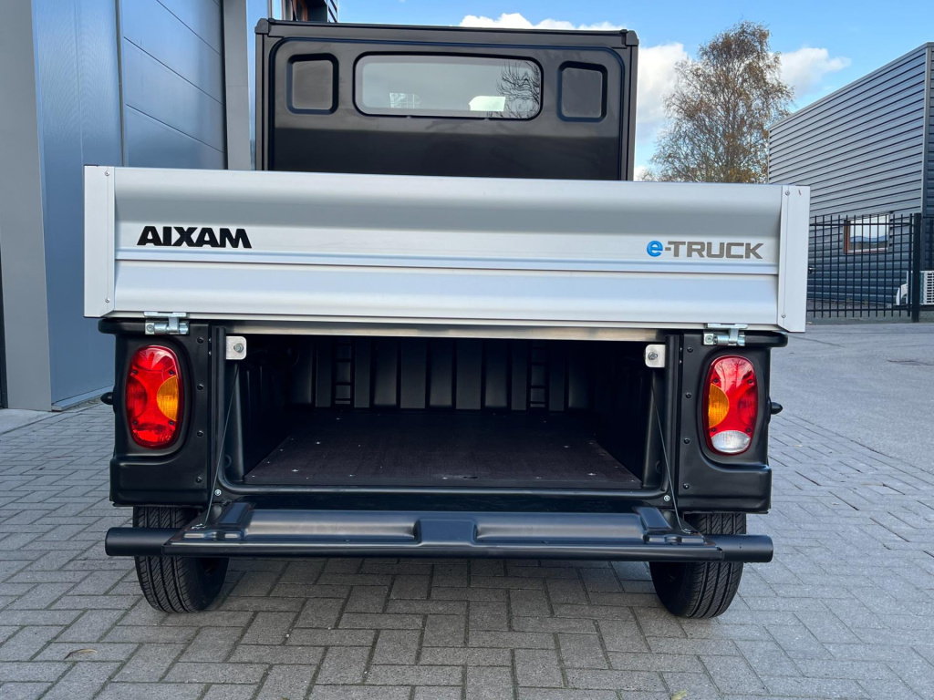Aixam E-truck