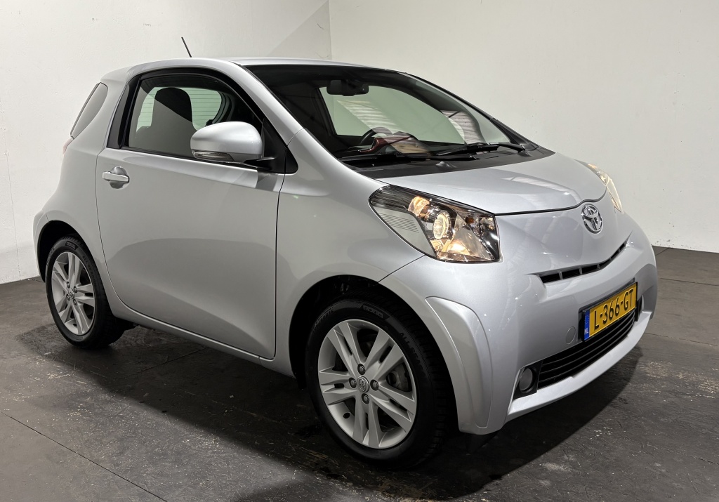 Toyota Iq