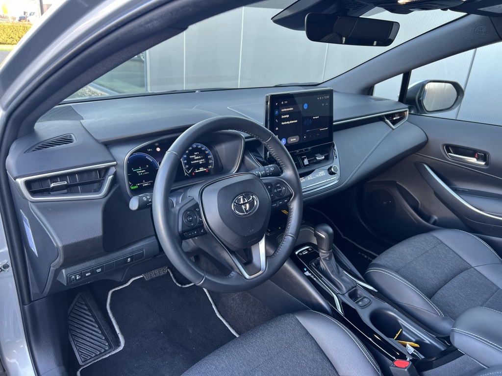 Toyota Corolla Touring Sports