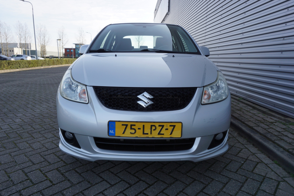 Suzuki Sx4