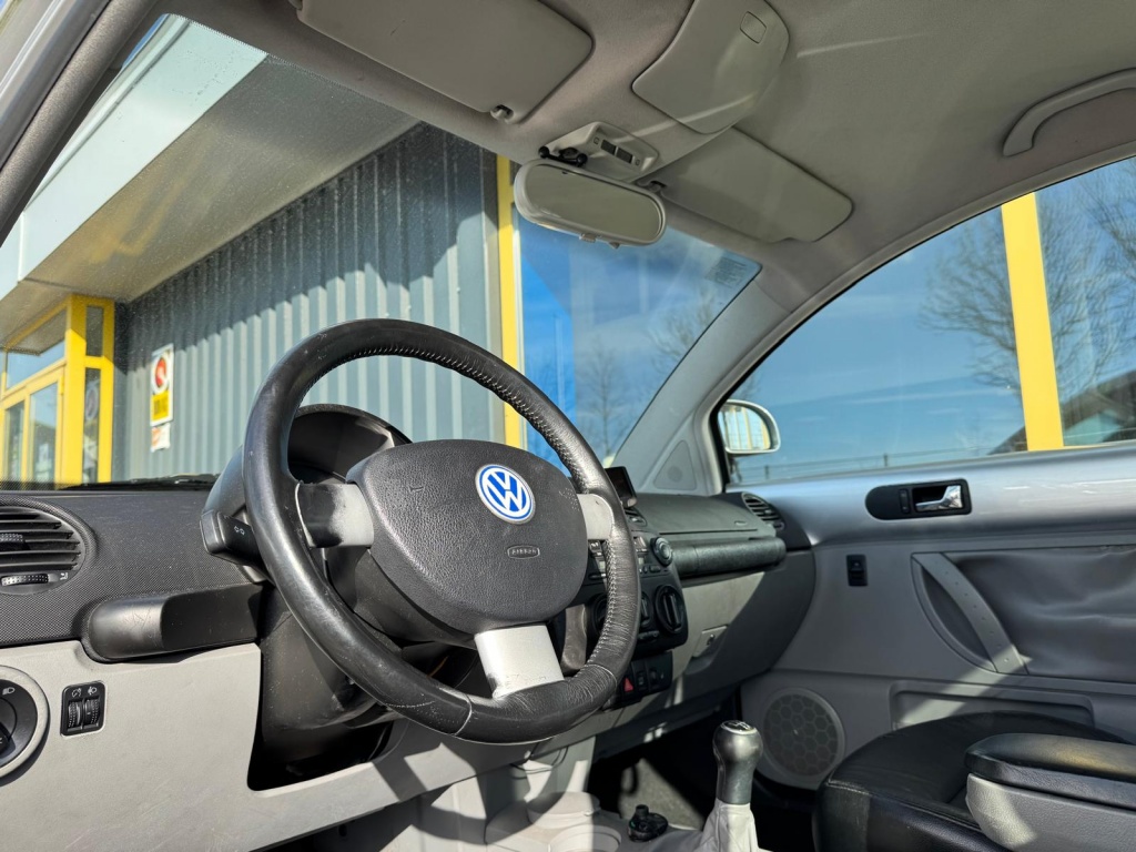 Volkswagen New Beetle