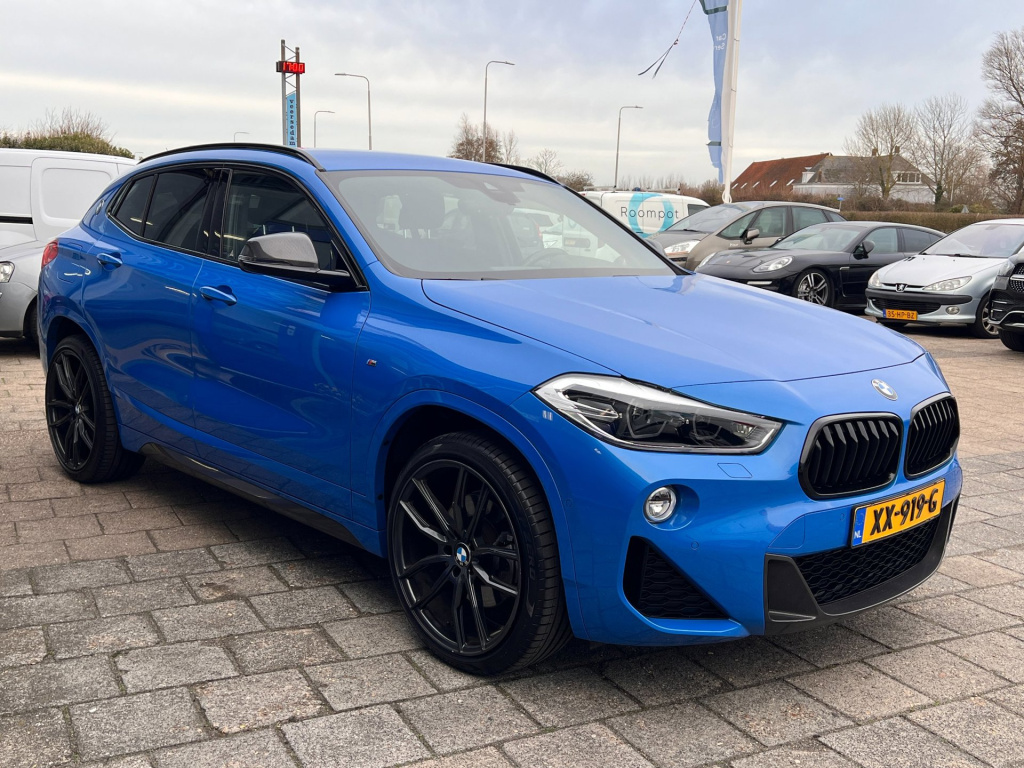 BMW X2