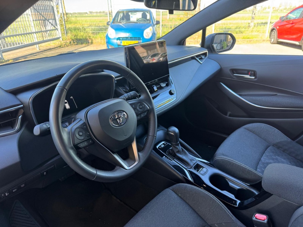 Toyota Corolla Touring Sports