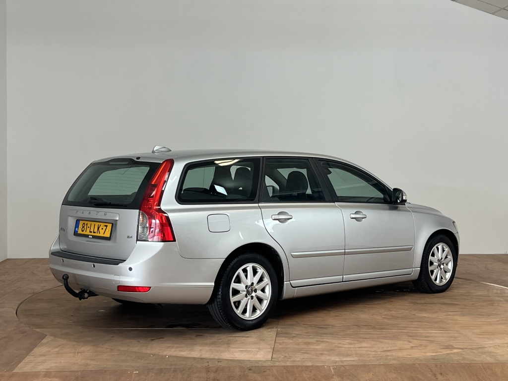 Volvo V50