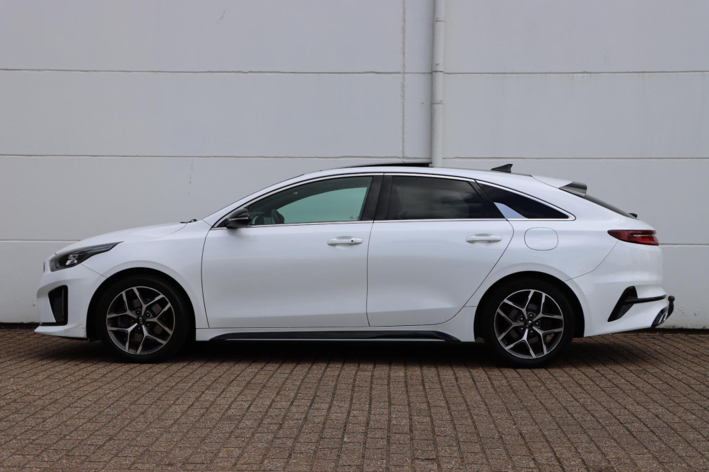 Kia Proceed
