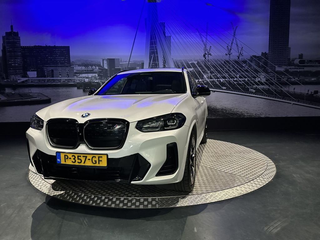 BMW Ix3