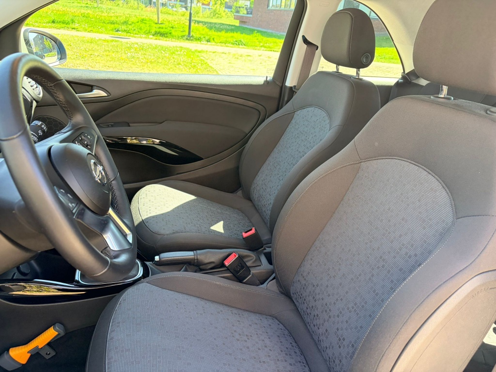 Opel Adam