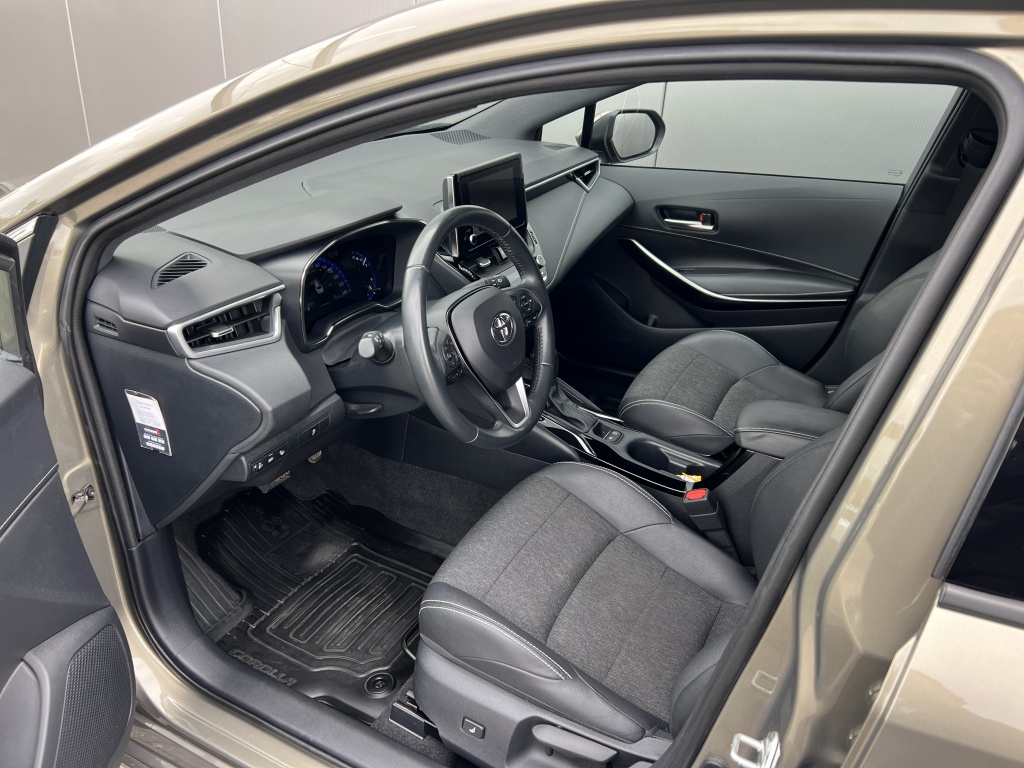 Toyota Corolla Touring Sports