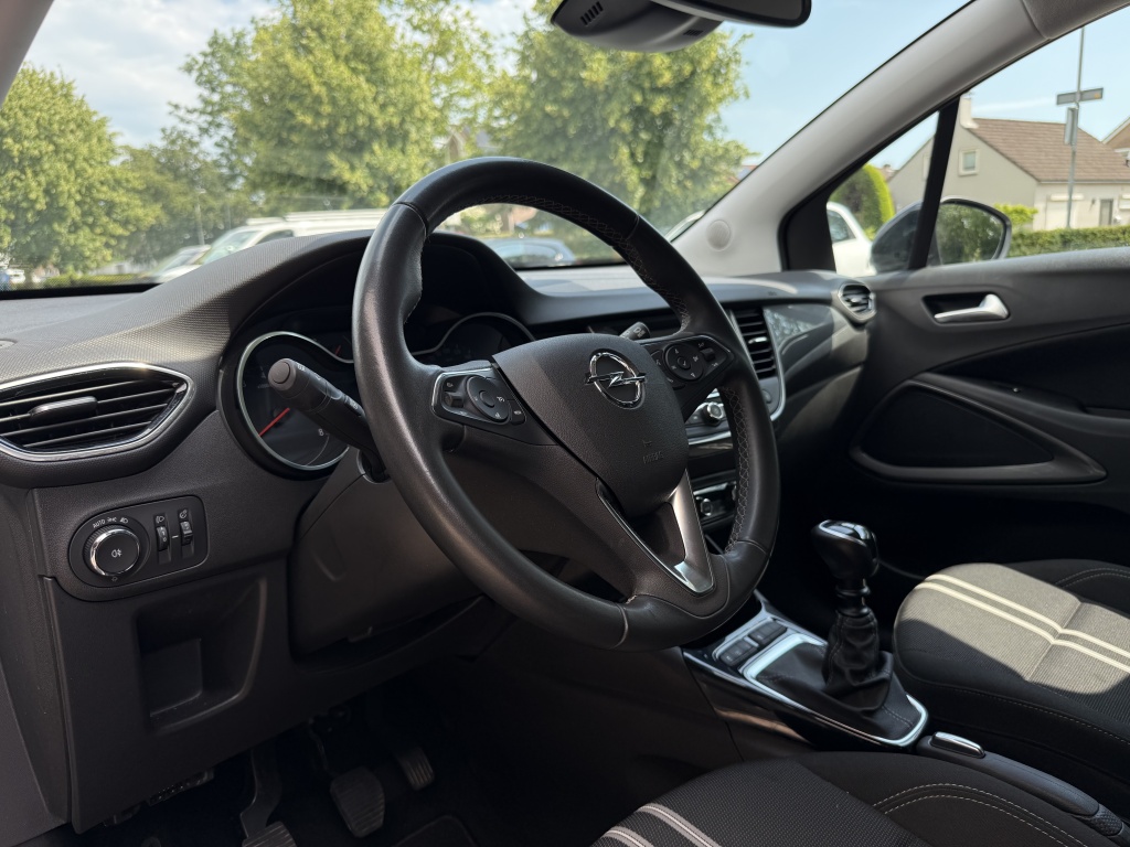 Opel Crossland X