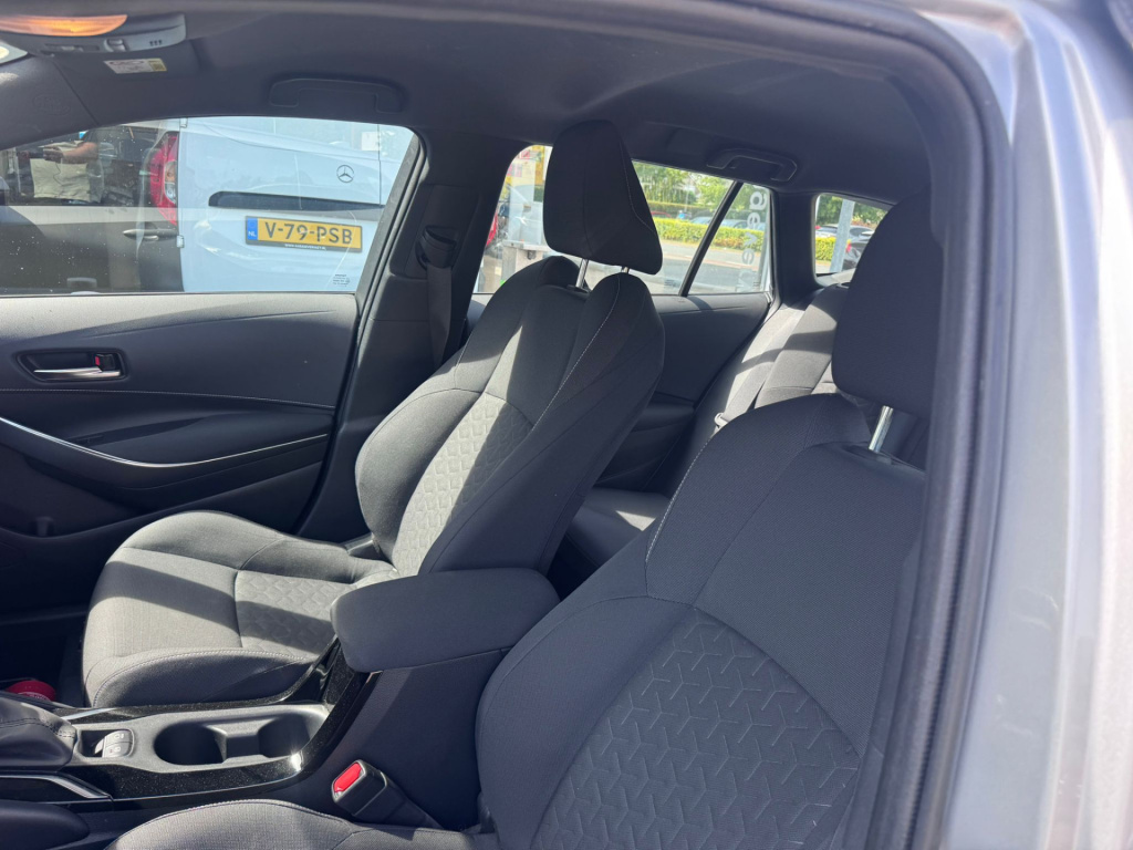 Toyota Corolla Touring Sports