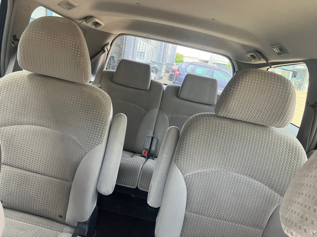 Mitsubishi Grandis