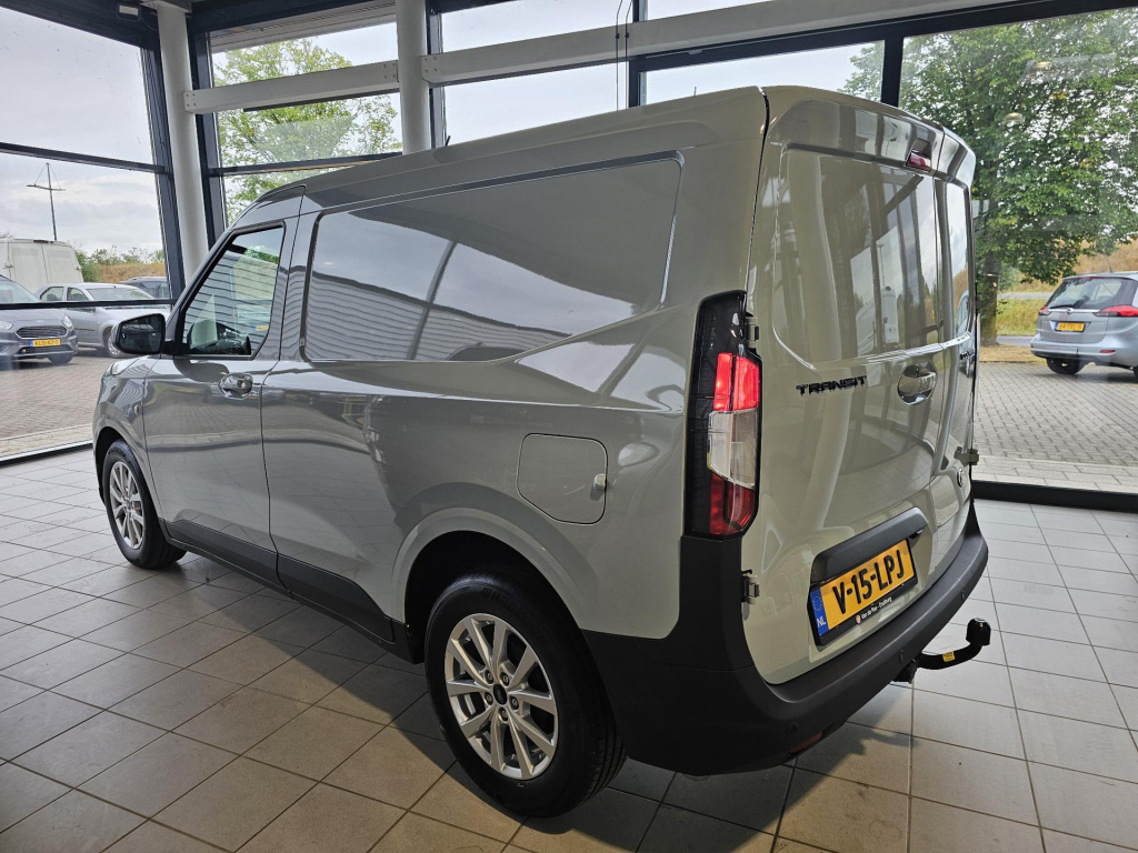 Ford Transit Courier