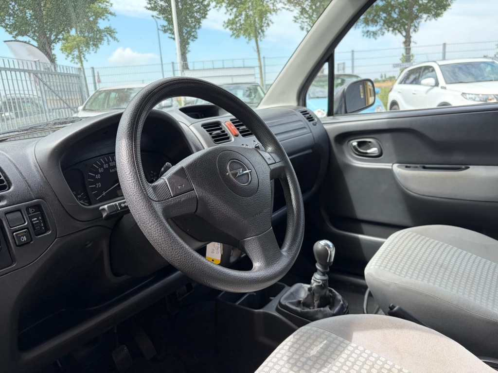 Opel Agila
