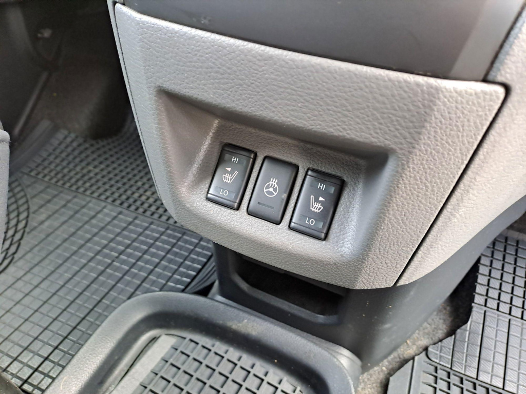Nissan E-nv200