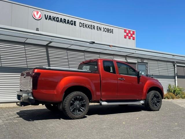 Isuzu D-max