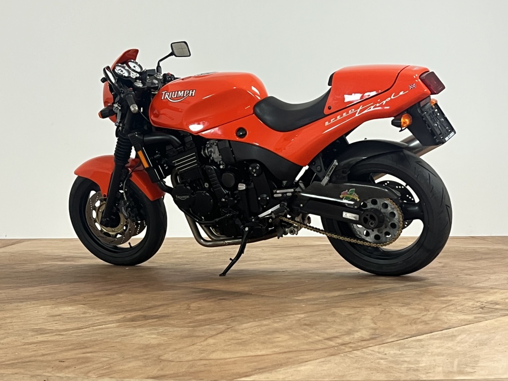 Triumph Speed Triple