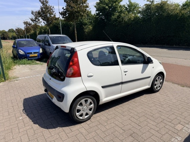 Peugeot 107