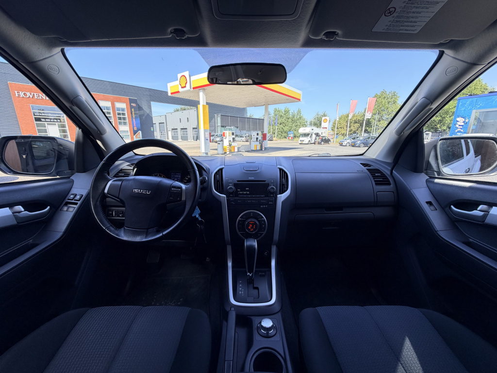 Isuzu D-max