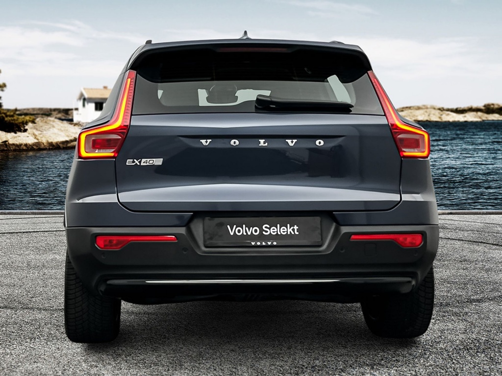 Volvo Ex40