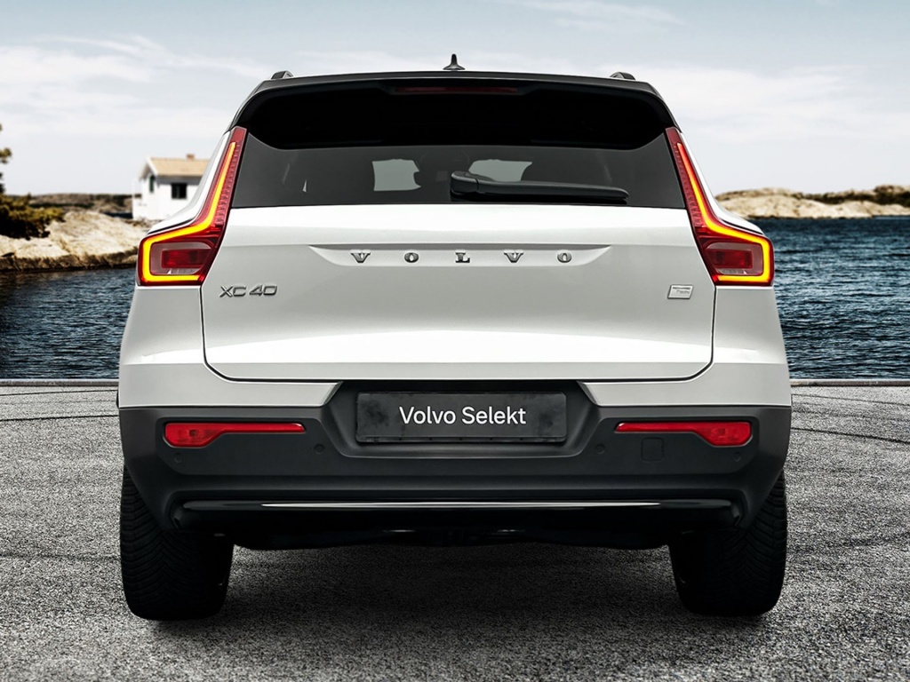 Volvo Ex40