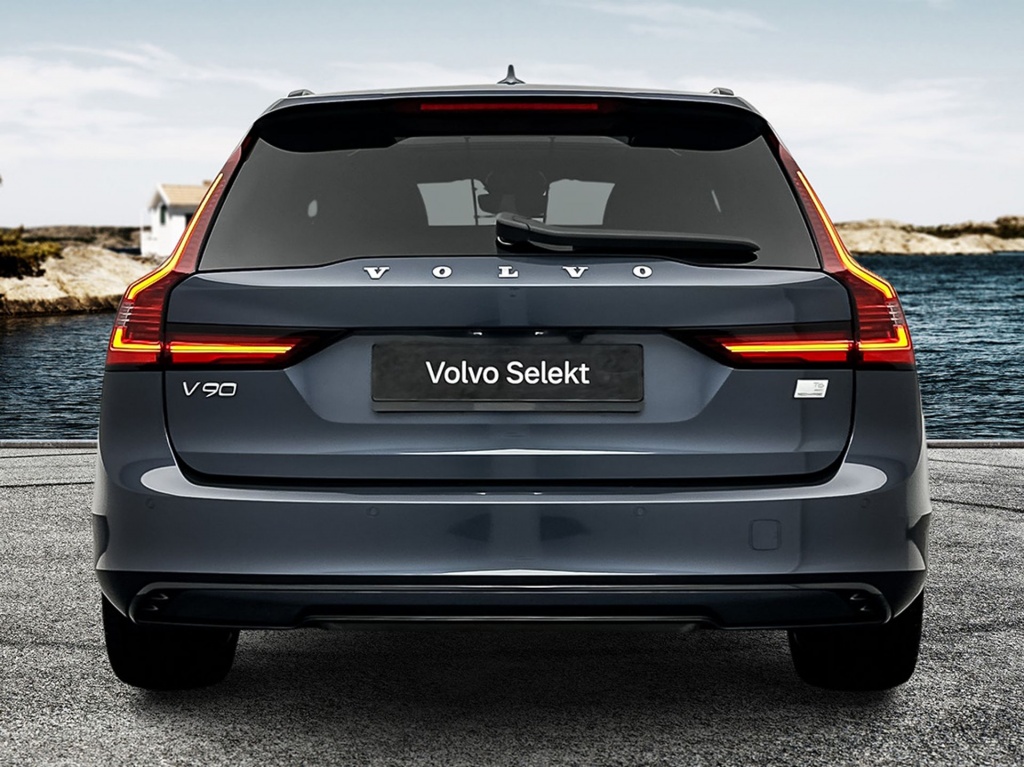 Volvo V90