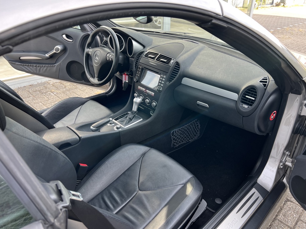 Mercedes-Benz SLK