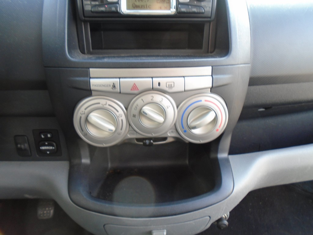 Daihatsu Sirion
